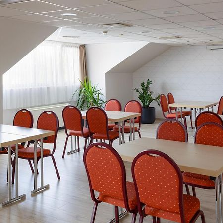 Vitalmed Hotel Sárvár Sarvar Exterior foto