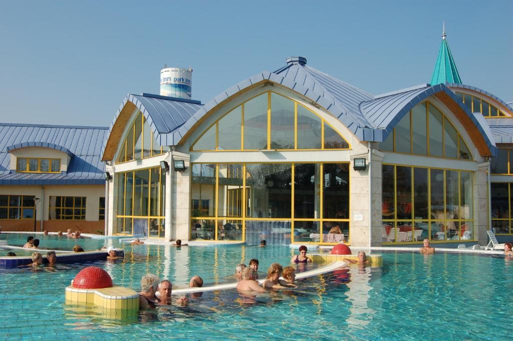 Vitalmed Hotel Sárvár Sarvar Exterior foto