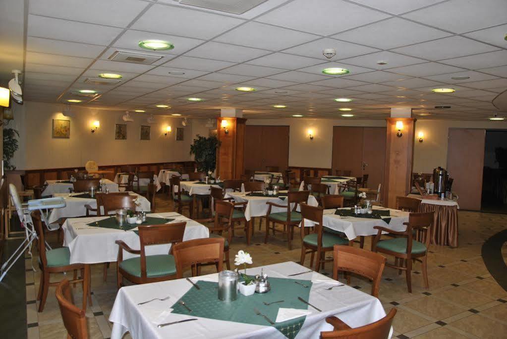 Vitalmed Hotel Sárvár Sarvar Exterior foto